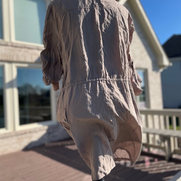 BCBG safari dress - Picture 8 of 8